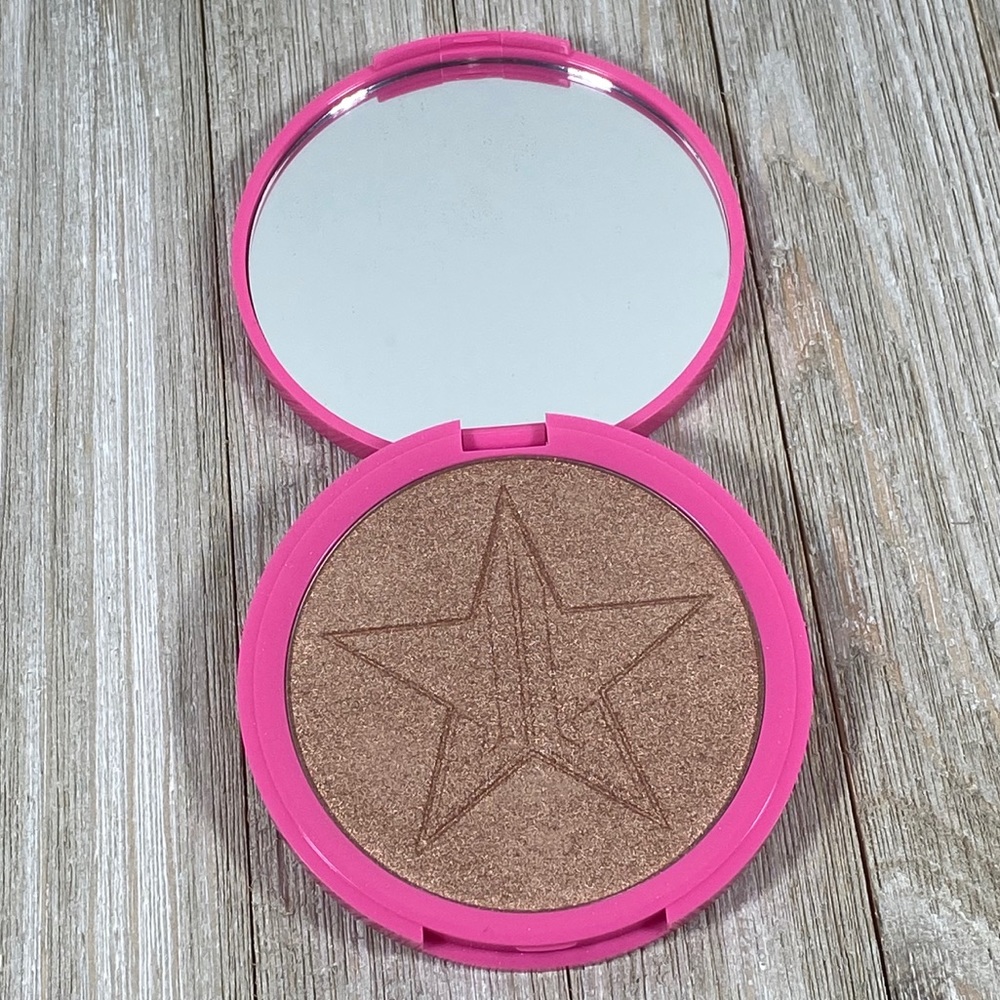 Jeffree Star Skin Frost Highlighter
